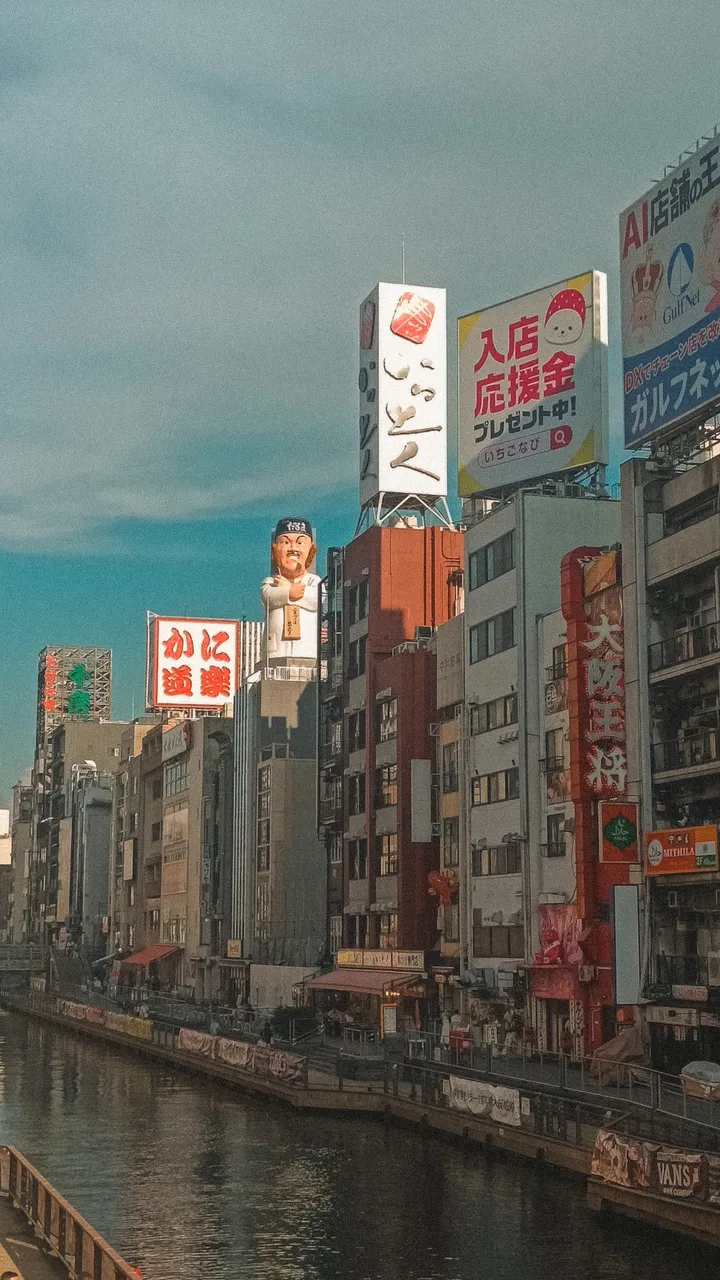 Original analog photograph — Vendor